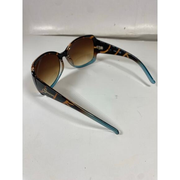 Guess Sunglasses Tortoise and Blue Gradient Lenses - Picture 9 of 10